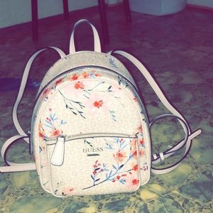 New floral guess bag